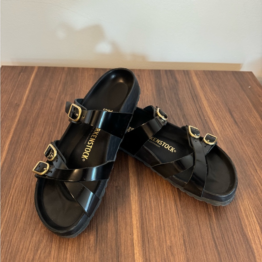 BIRKENSTOCK | black and gold sandals 39